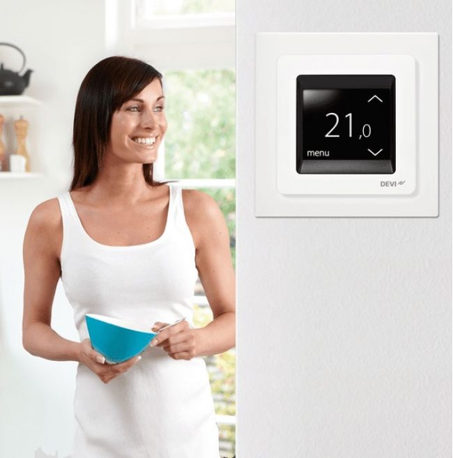 Терморегулятор сенсорний Devi DEVIreg Touch White - фото 4